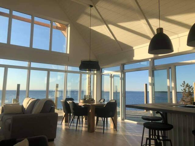 The Shed by the sea gallery image 4