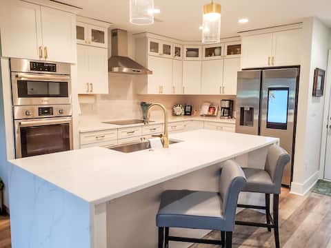 Popular Airbnb listing: Beautiful 1 bdrm 2 bath townhouse on golf course in Seabrook Island