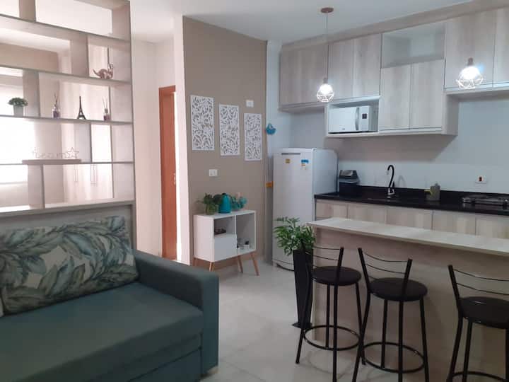 Flat Confortável E Encantador Com Piscina. - Olímpia