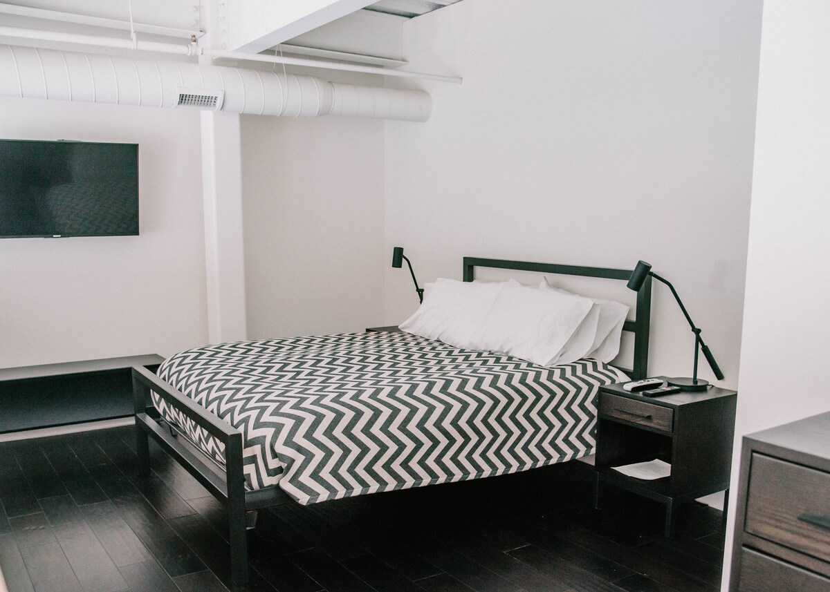 Loft 201 on Greencastle square above Bridges