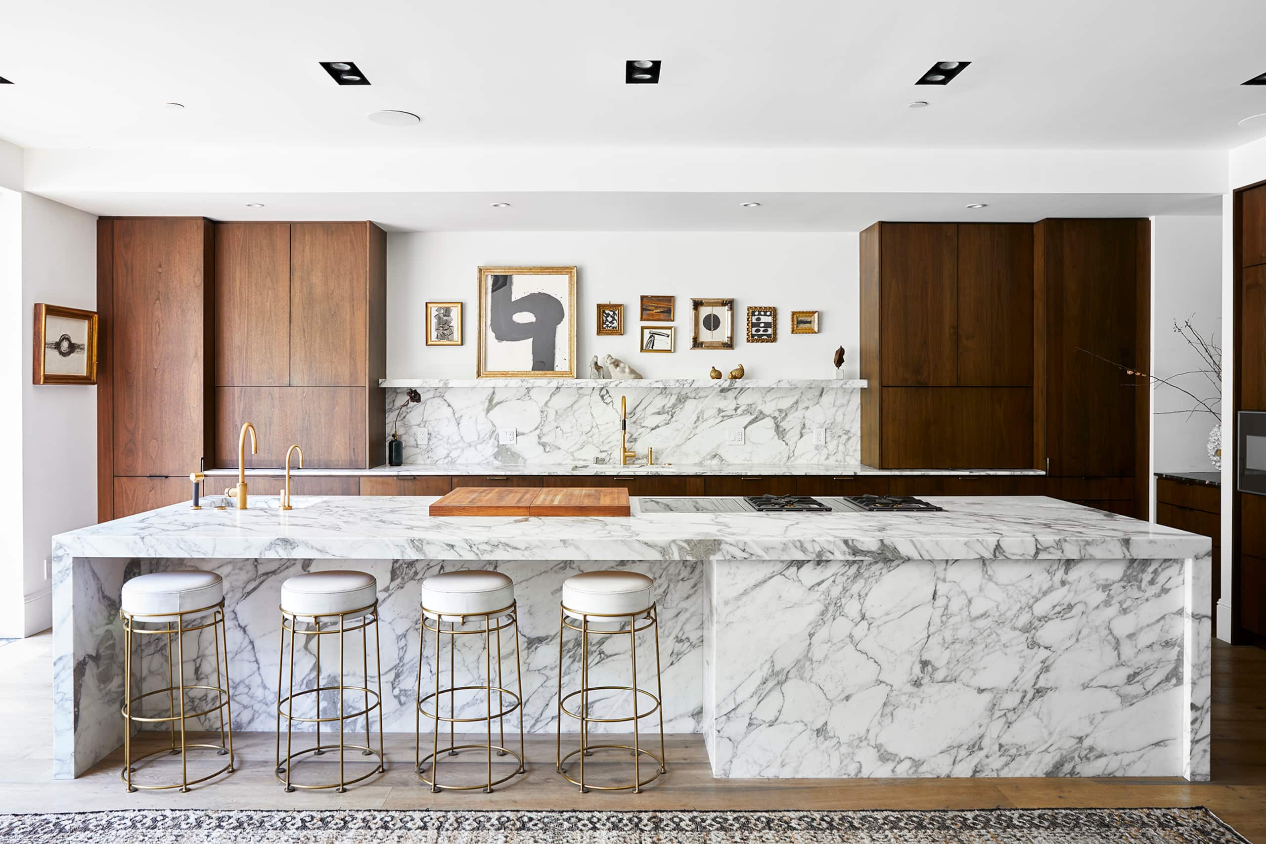 Home in San Francisco · ★5.0 · 4 bedrooms · 5 beds · 4 baths - Image 2
