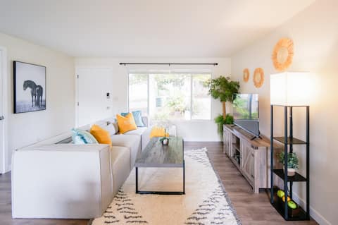 Cozy 4 BR Bothell Home w/ Playset & Outdoor Space