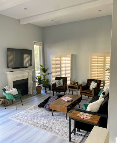 Beach House, 50 feet from the sand, 3 br/3ba gallery image 3