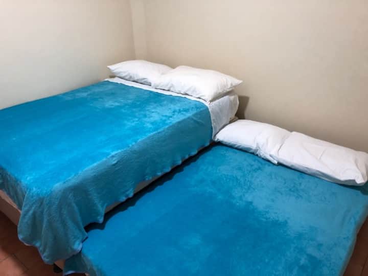 غرفة النوم 2