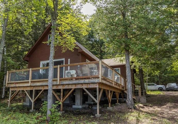 The Manifest Station