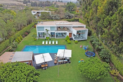 Luxury House in Hacienda San Andres