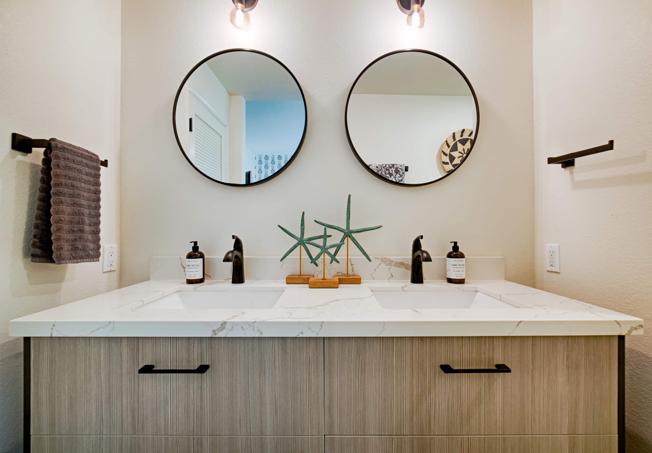Condo in Wailea · ★4.97 · 1 bedroom · 1 bed · 2 baths - Image 27