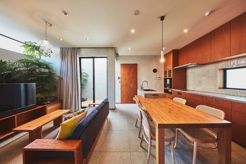 「THE FLOW KAMAKURA」KIRA Suite
The nearest resort house to the city center　