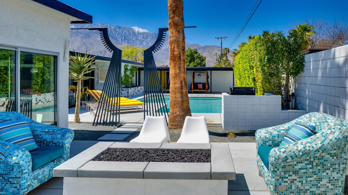 The Kaptur House | Midcentury + Guesthouse - Houses for Rent in