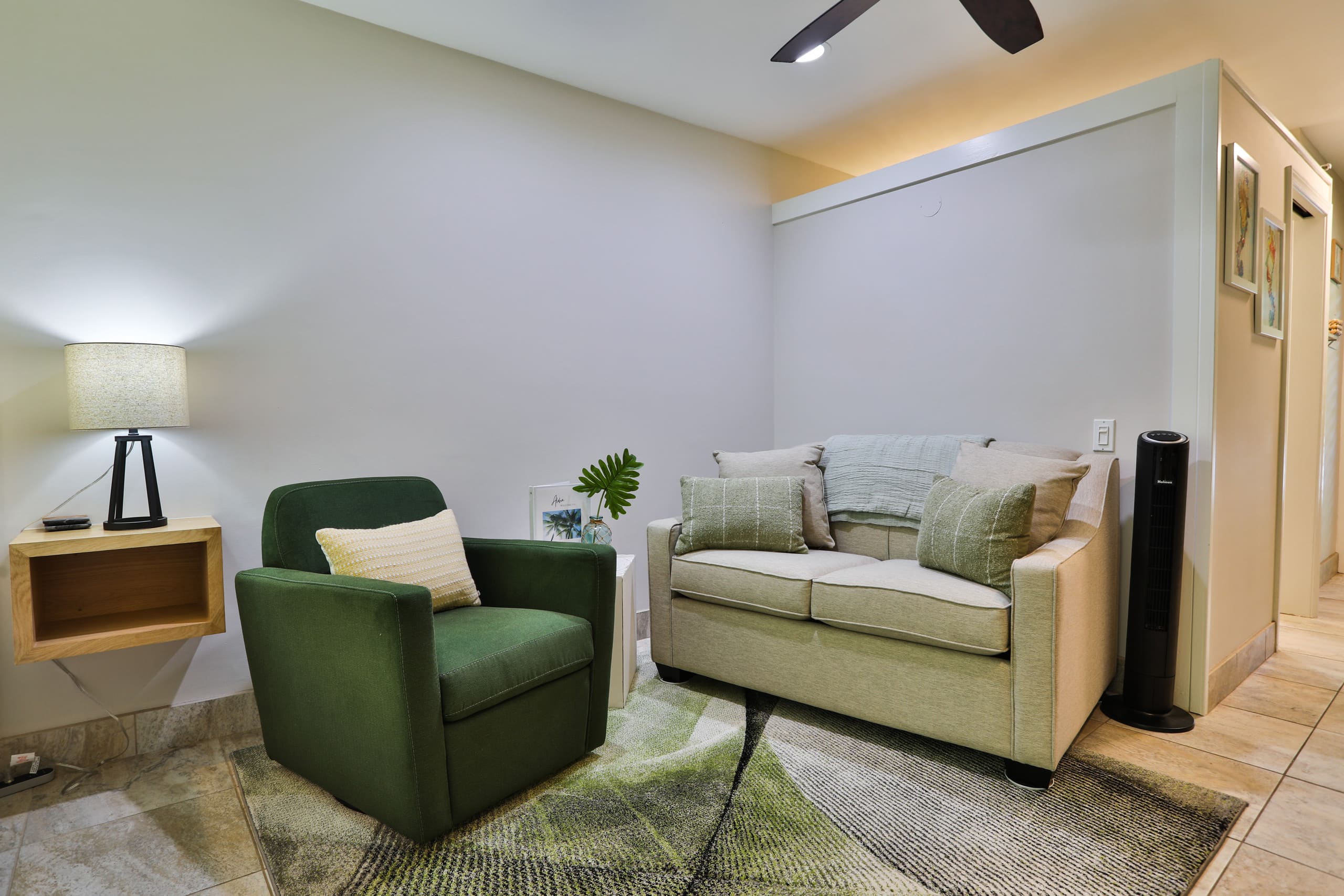 Condo in Lahaina · ★5.0 · Studio · 1 bed · 1 bath - Image 2