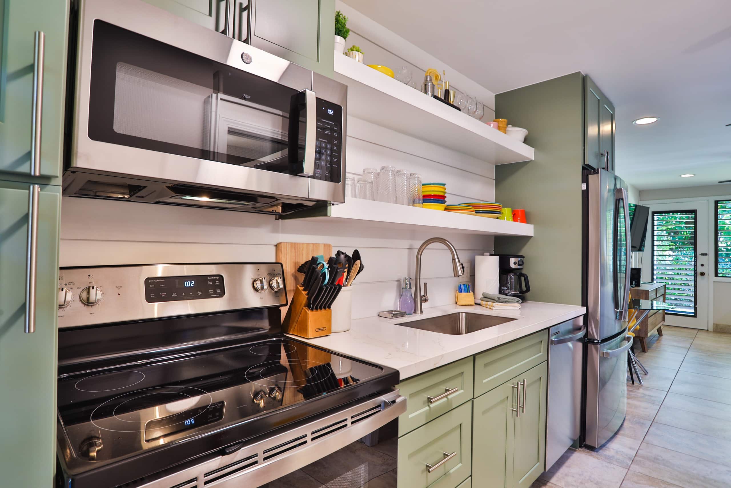Condo in Lahaina · ★5.0 · Studio · 1 bed · 1 bath - Image 6