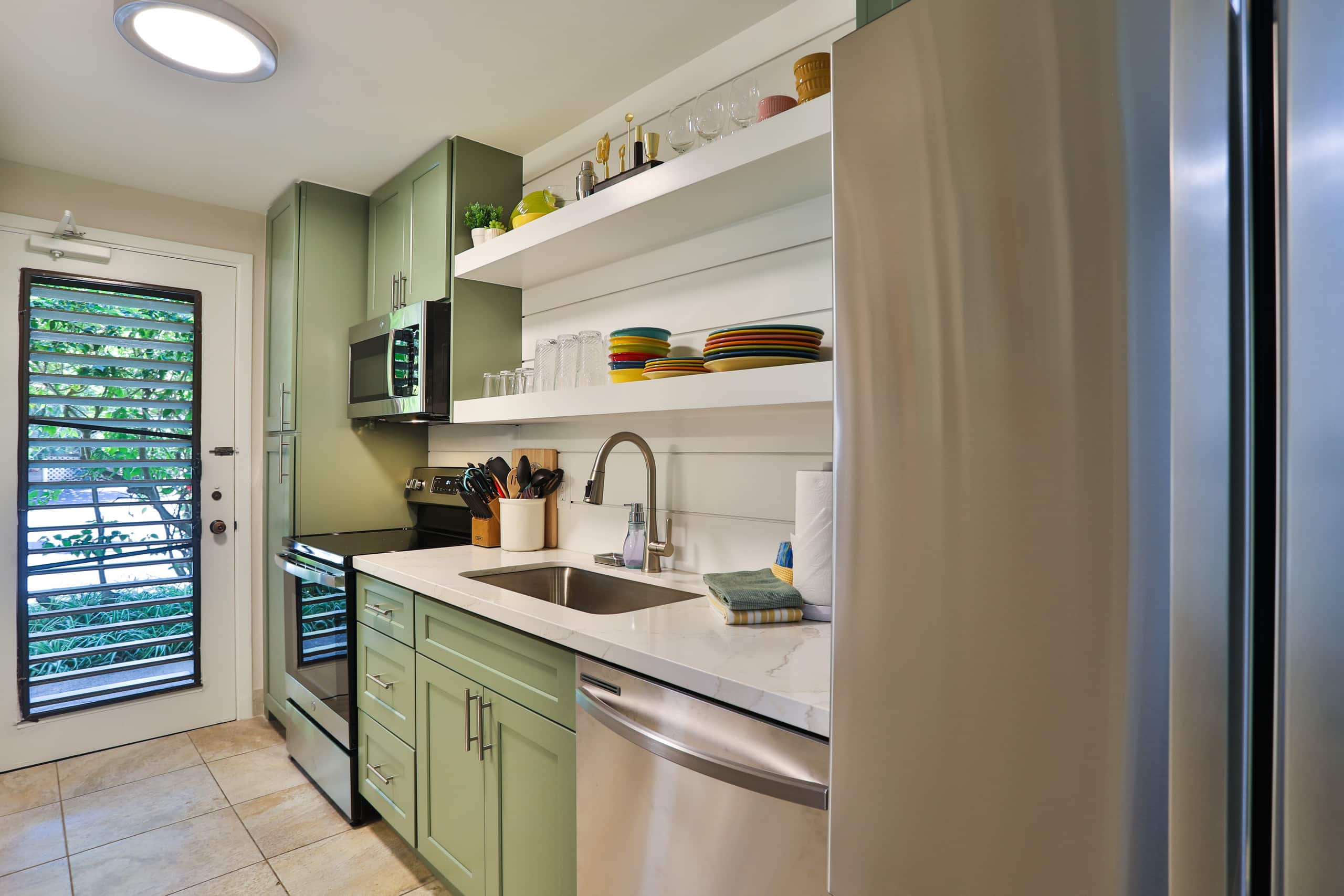 Condo in Lahaina · ★5.0 · Studio · 1 bed · 1 bath - Image 4