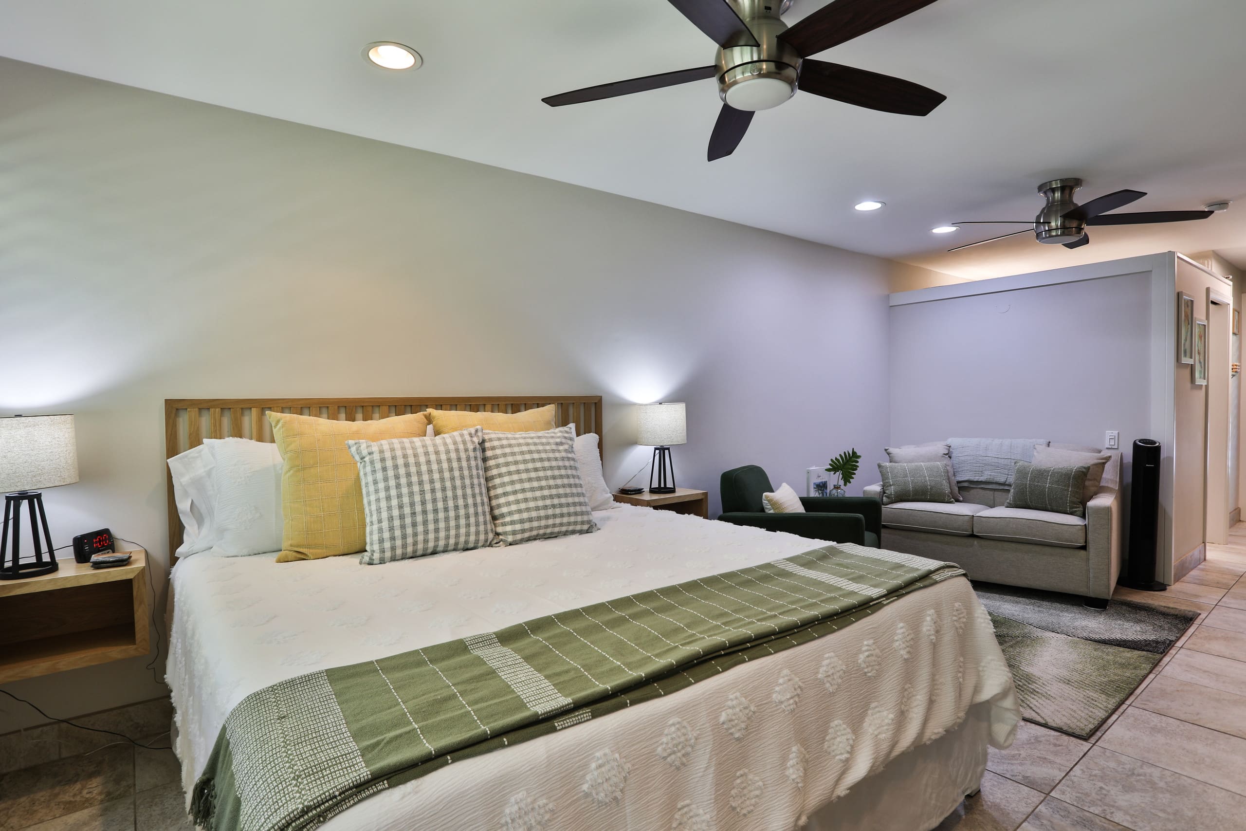 Condo in Lahaina · ★5.0 · Studio · 1 bed · 1 bath - Image 16