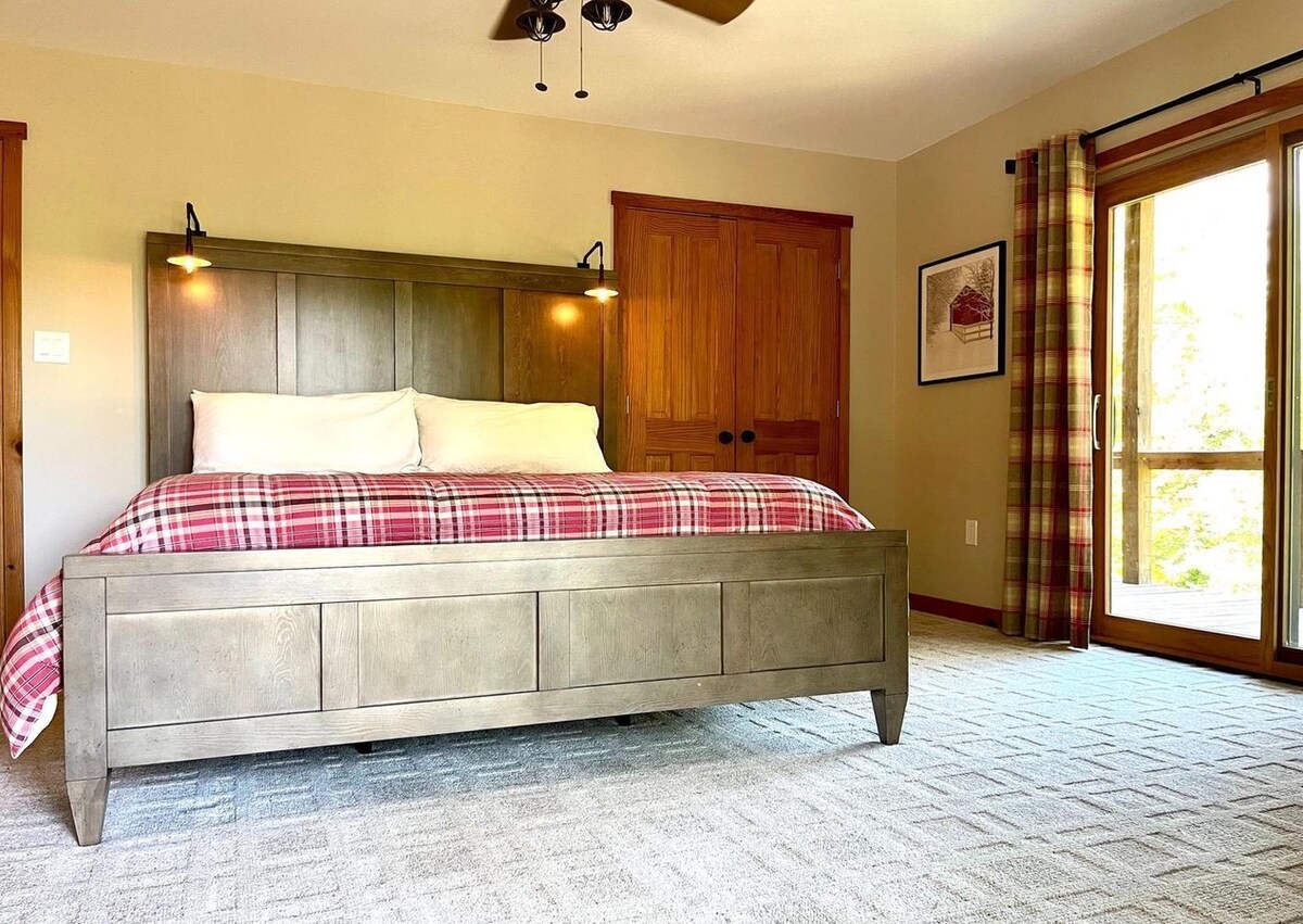 ห้องนอนใหญ่