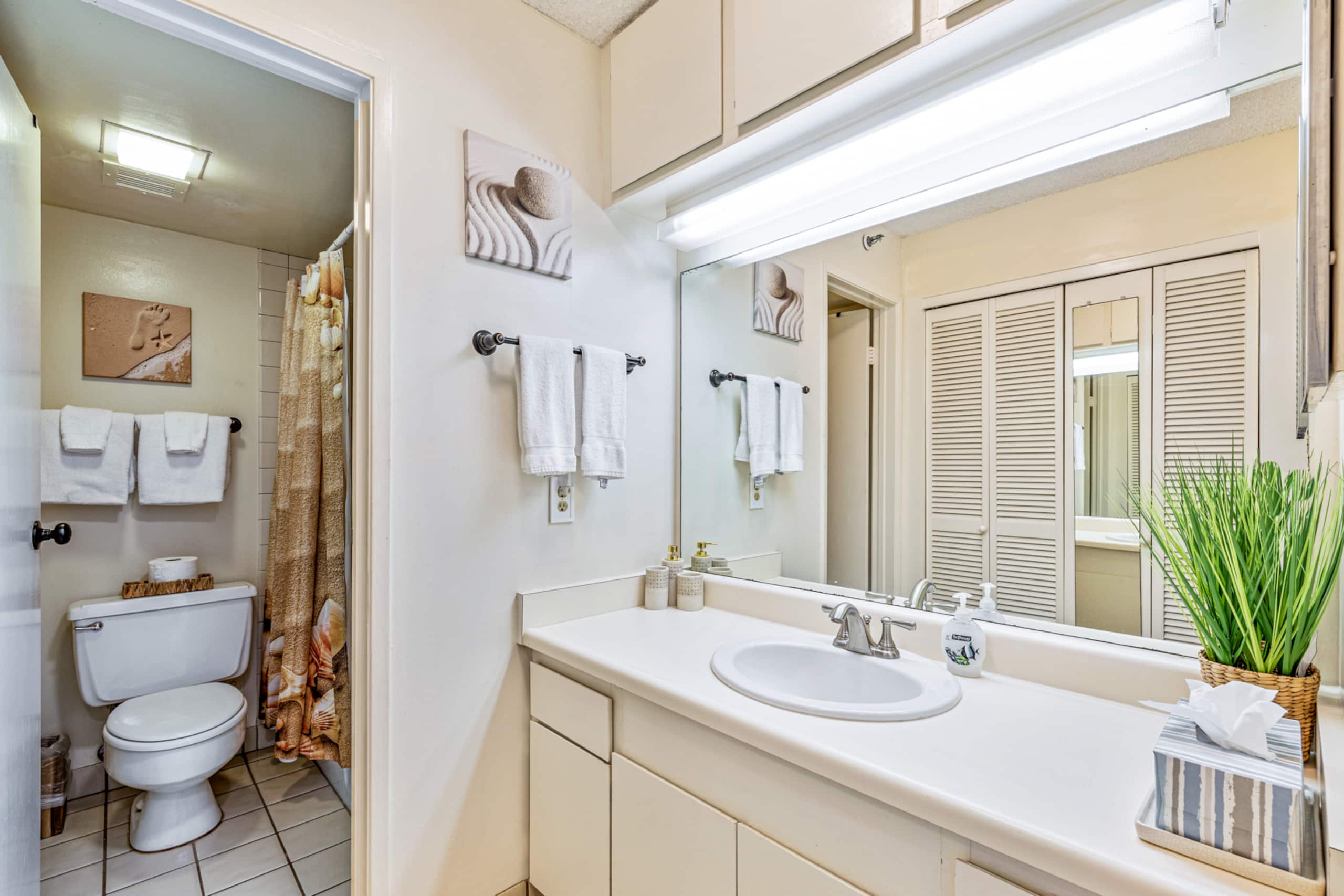 Condo in Lahaina · ★4.87 · Studio · 2 beds · 1 private bath - Image 7