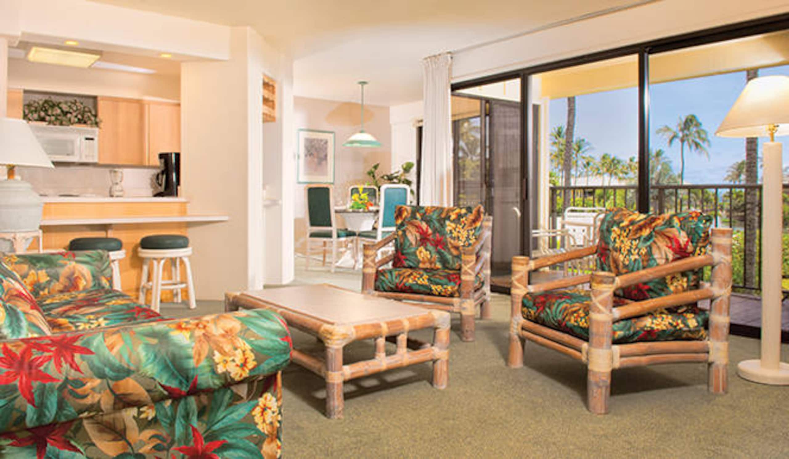 Condo in Lihue · ★5.0 · 2 bedrooms · 4 beds · 2 shared baths - Image 4