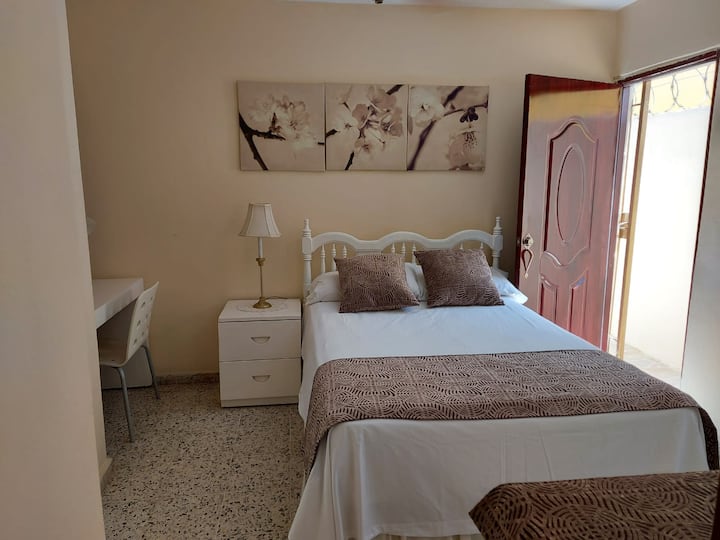 Azua Province möblierte Unterkünfte für längere Aufenthalte Airbnb