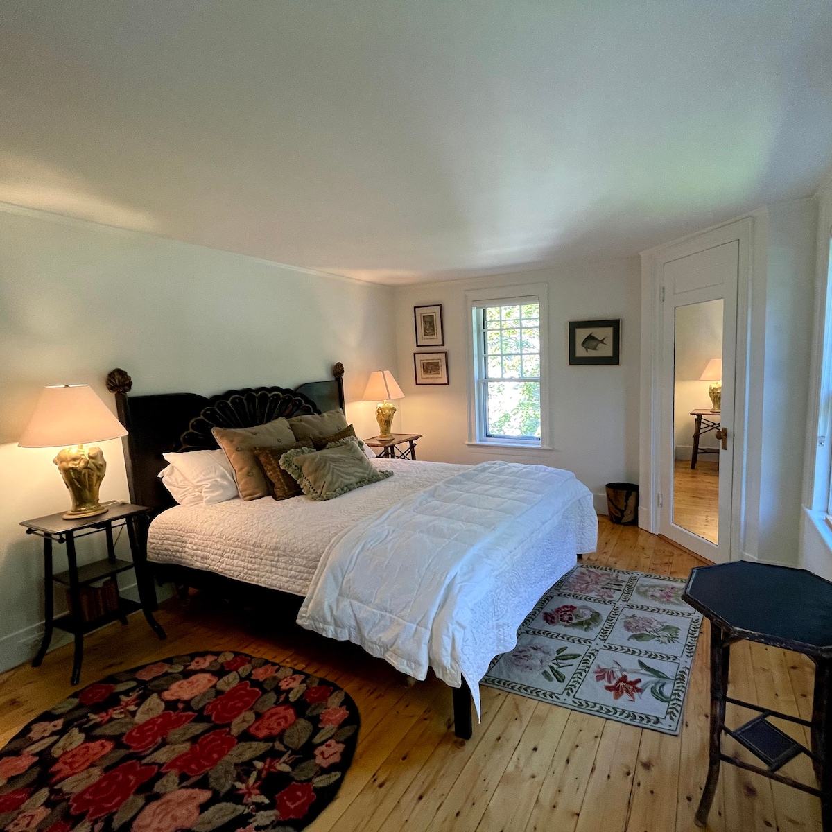 带标准双人床的客房