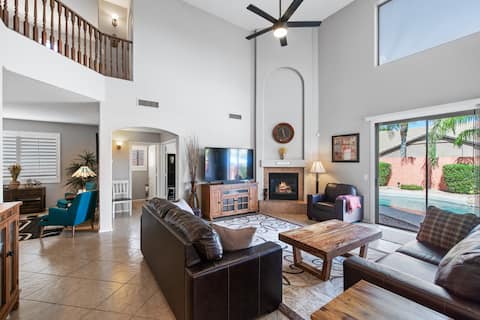 Popular Airbnb listing: Spacious 4 Bedroom Home With Pool, BBQ, PS4, XBOX1 in San Tan Valley