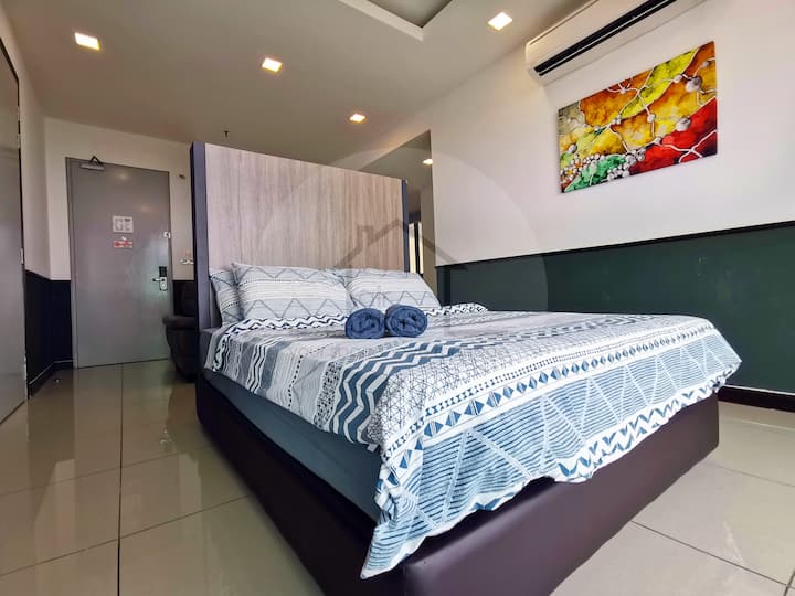 Pd D'wharf Residence - Sunset Seaview(up To 6 Pax) - Port Dickson