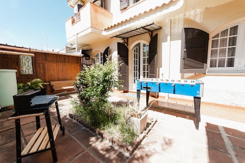 Detached house with courtyard 
IUN: Q8619