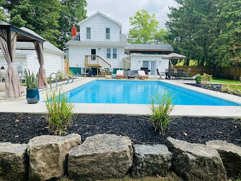 Stunning pool oasis in the heart of New Buffalo