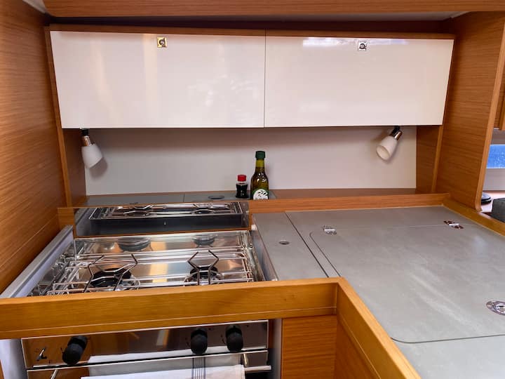 Montum - Sleeping On A Yacht Experience - Carvalhal