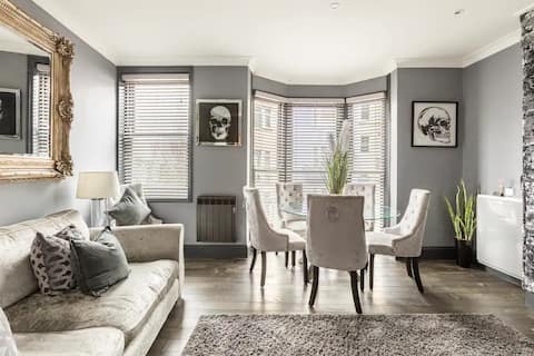 Egremont House & Self Contained Apartment