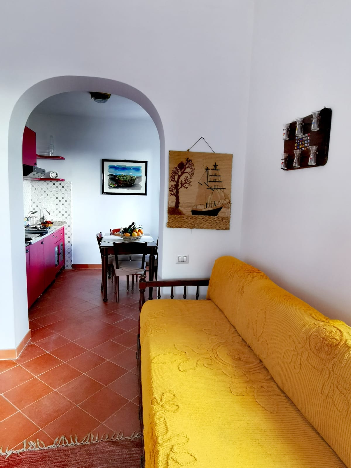 Popular Airbnb listing: "Nepitella" apartment with 2 large terraces in Lipari