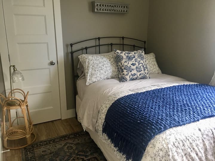 Двокреветна соба на главното ниво