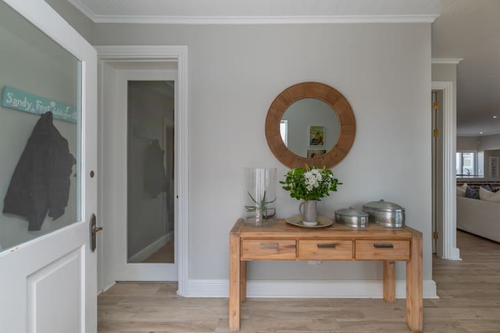 Beach Road living in the heart of Melkbosstrand