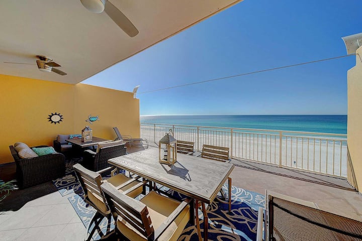 Emerald View~Huge Oceanfront Balcony-Heated Pools