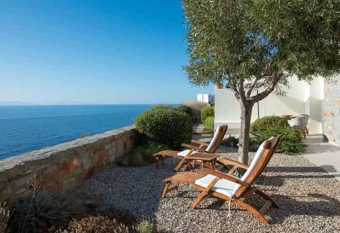 VILLA YaLITA | Unique Stylish Villa in Kea, Greece gallery image 3