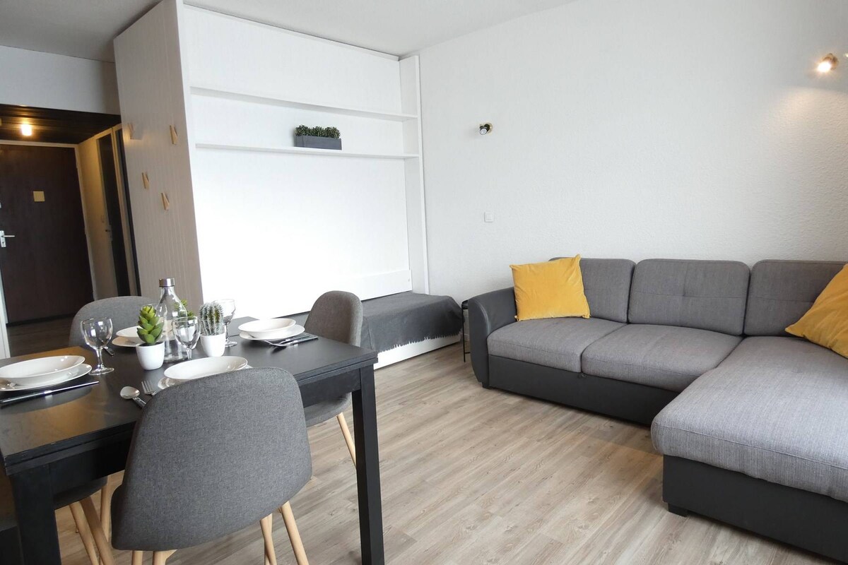 Top Airbnb: Piau apartment at the foot of the slopes, sleeps 4 people en Aragnouet