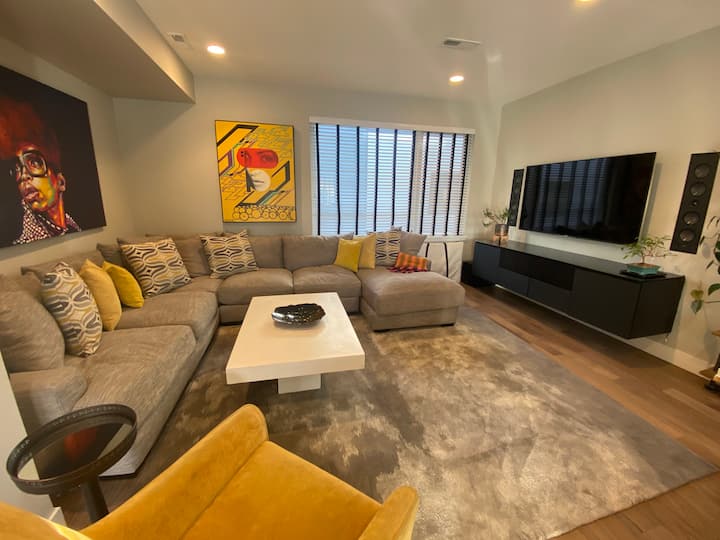Luxury Home In Denver With City & Mountain Views - Denver
