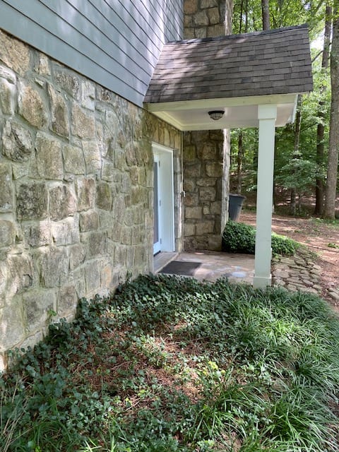 2B/2B, kitchen, den w/fireplace with  country feel