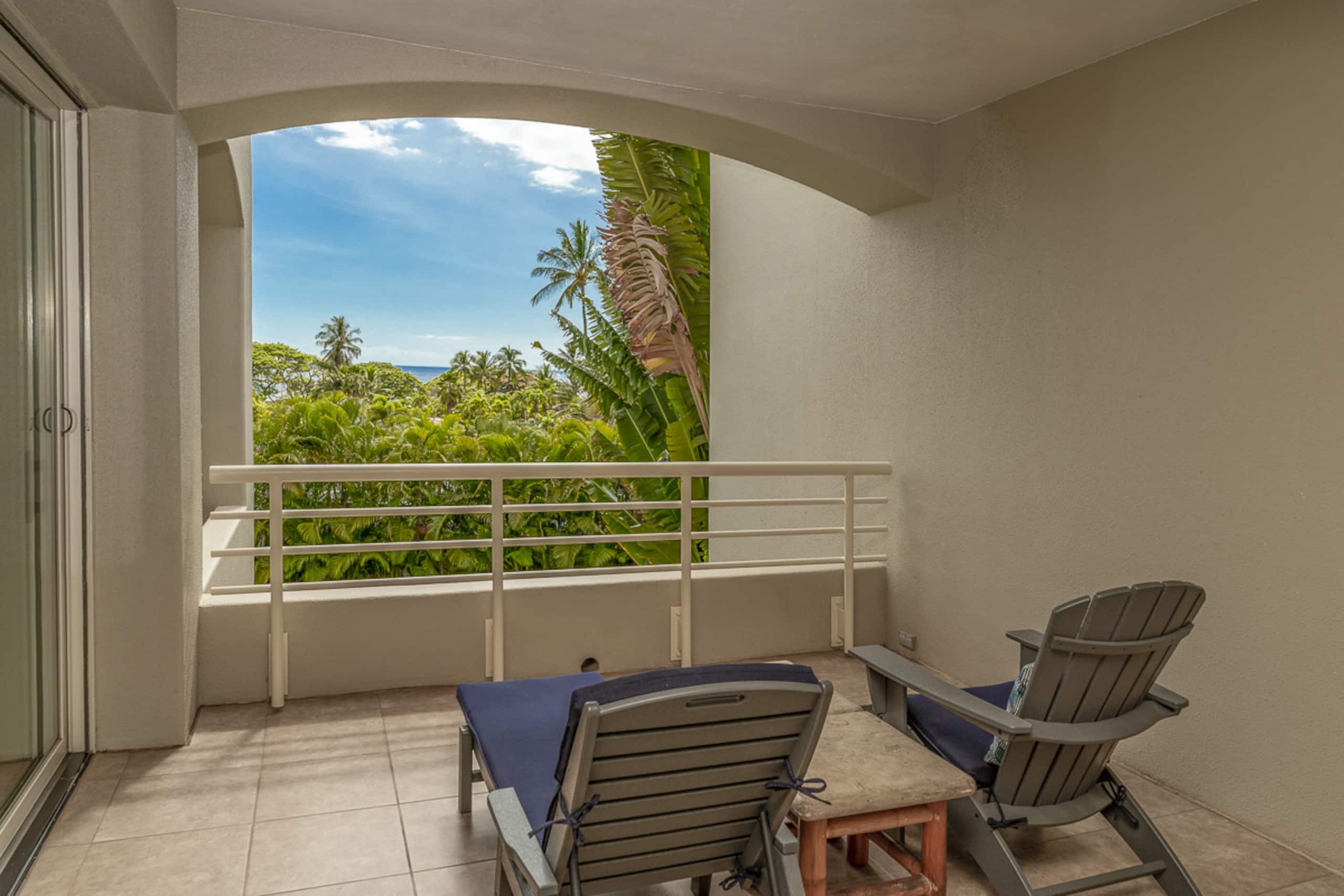 Condo in Kihei · ★4.97 · 1 bedroom · 1 bed · 2 baths - Image 37