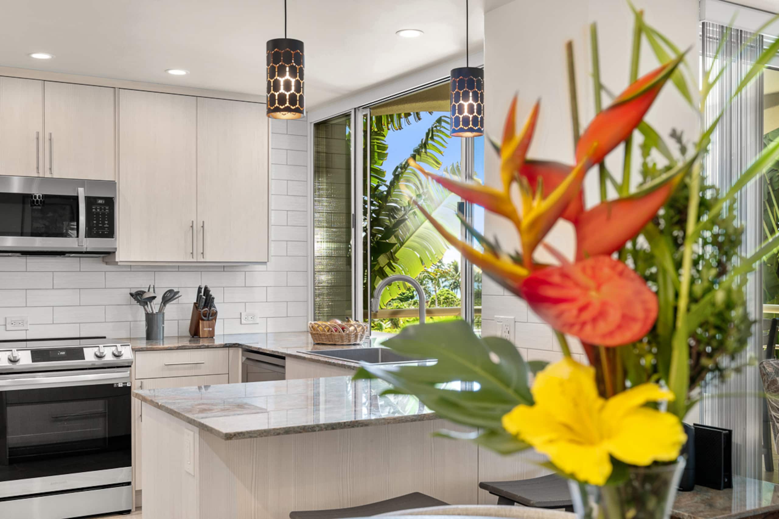 Condo in Kihei · ★4.97 · 1 bedroom · 1 bed · 2 baths - Image 9