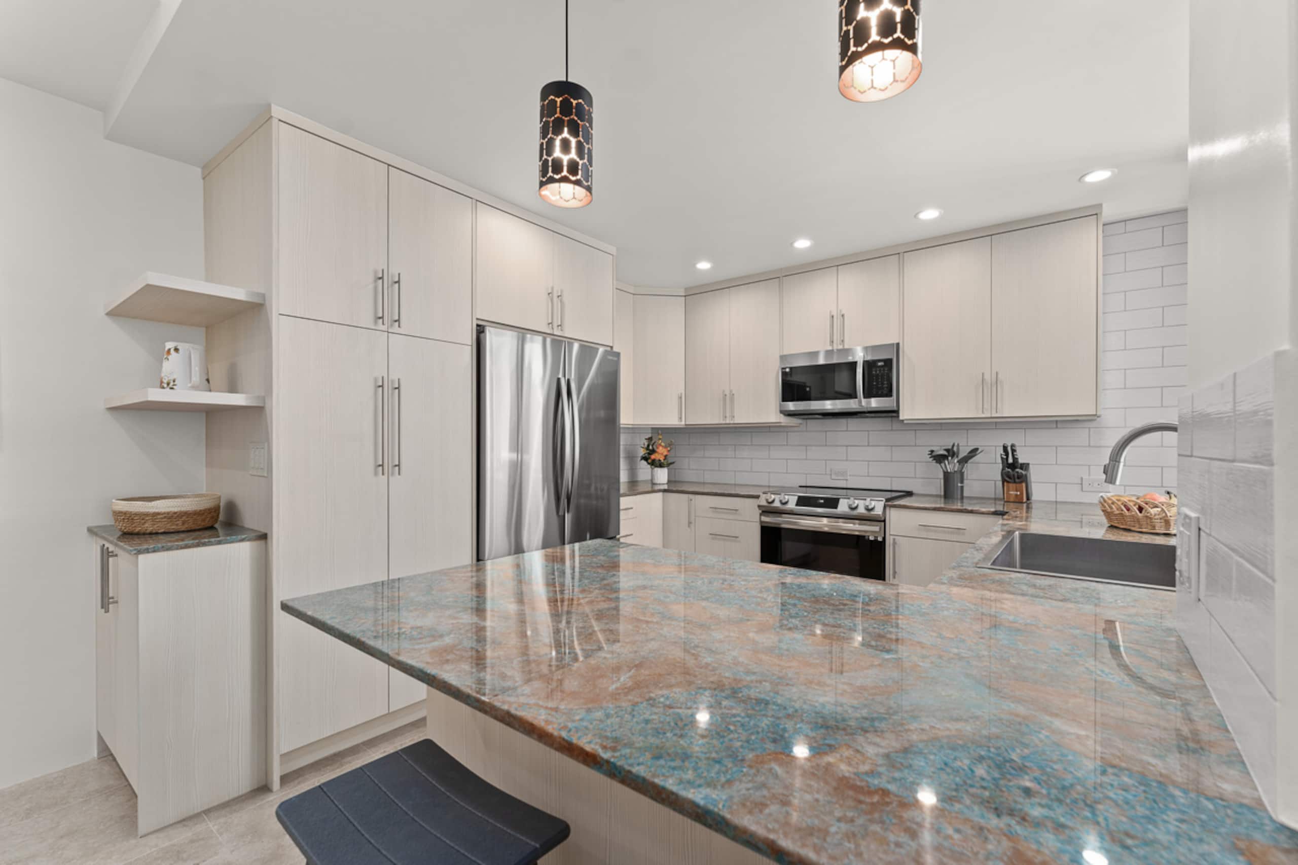 Condo in Kihei · ★4.97 · 1 bedroom · 1 bed · 2 baths - Image 11
