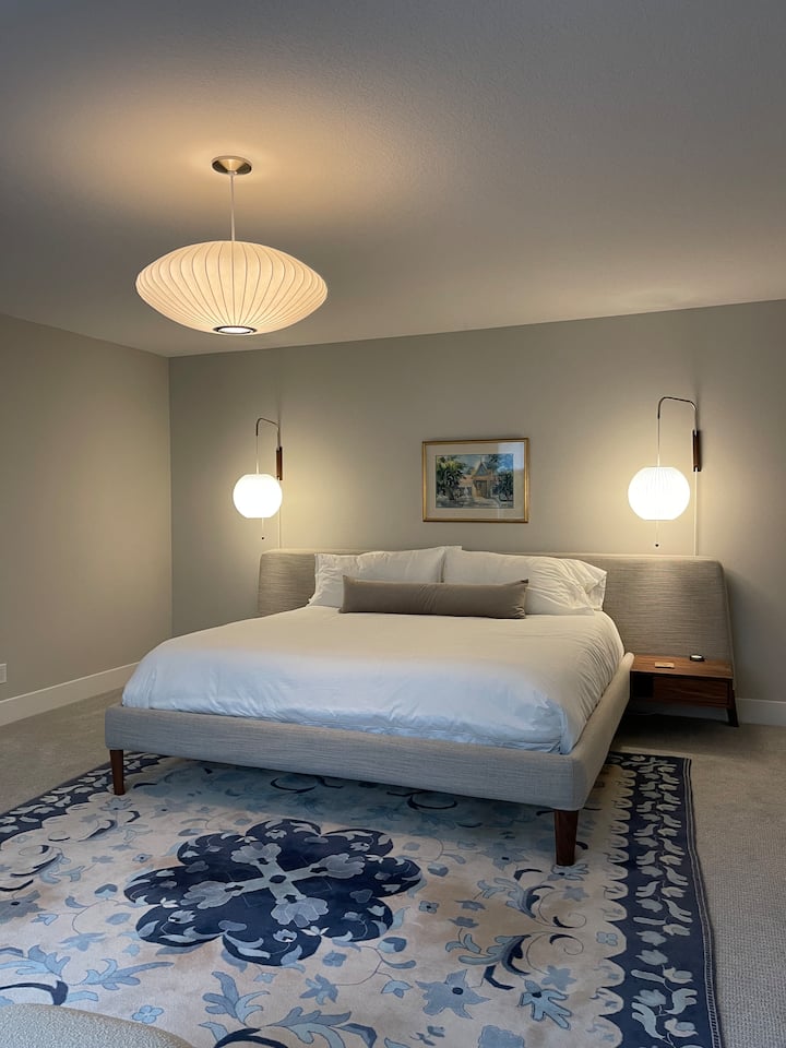 מיטת קינג סייז ראשית