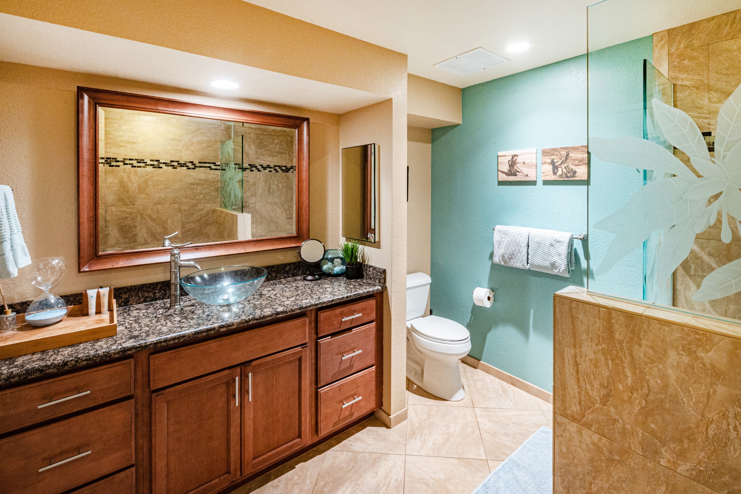Condo in Wailea · ★4.94 · 2 bedrooms · 3 beds · 2 baths - Image 15
