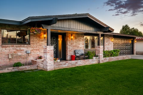 Rancho Redondo - Mid Century - Wigwam Resort Area