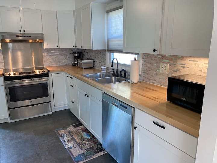 Seneca Falls Vacation Rentals & Homes New York, United States Airbnb