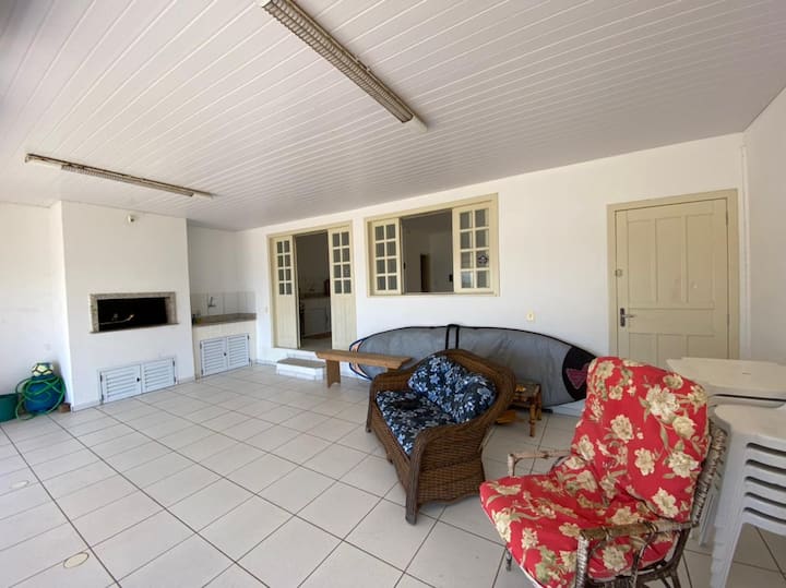 Casa Pé Na Areia Frente Ao Mar Com 5 Quartos - Laguna