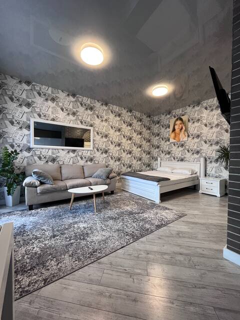Apartments on  Prospekt, Volodymyr Velikogo17,