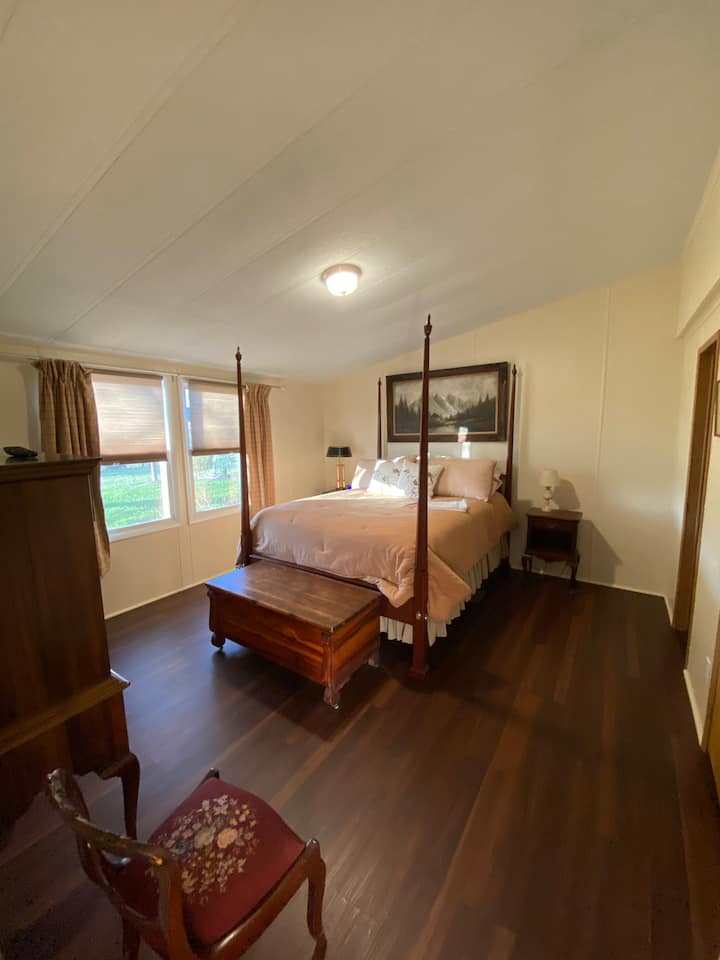 საძინებელი 1