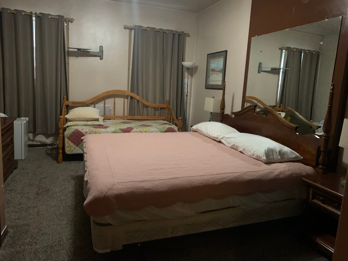 ห้องนอนใหญ่ (Master Bedroom)