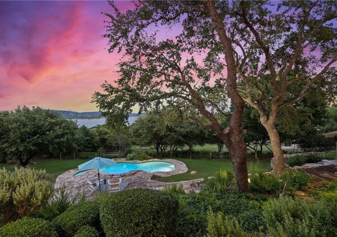 Luxury Lake Travis Retreat gallery image 5
