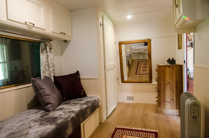 5ft 4in bunk suitable for child or teen.