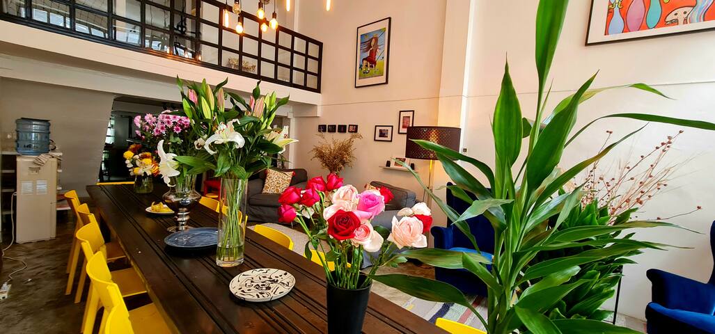 Beautiful 5 Story Family House gallery image 4